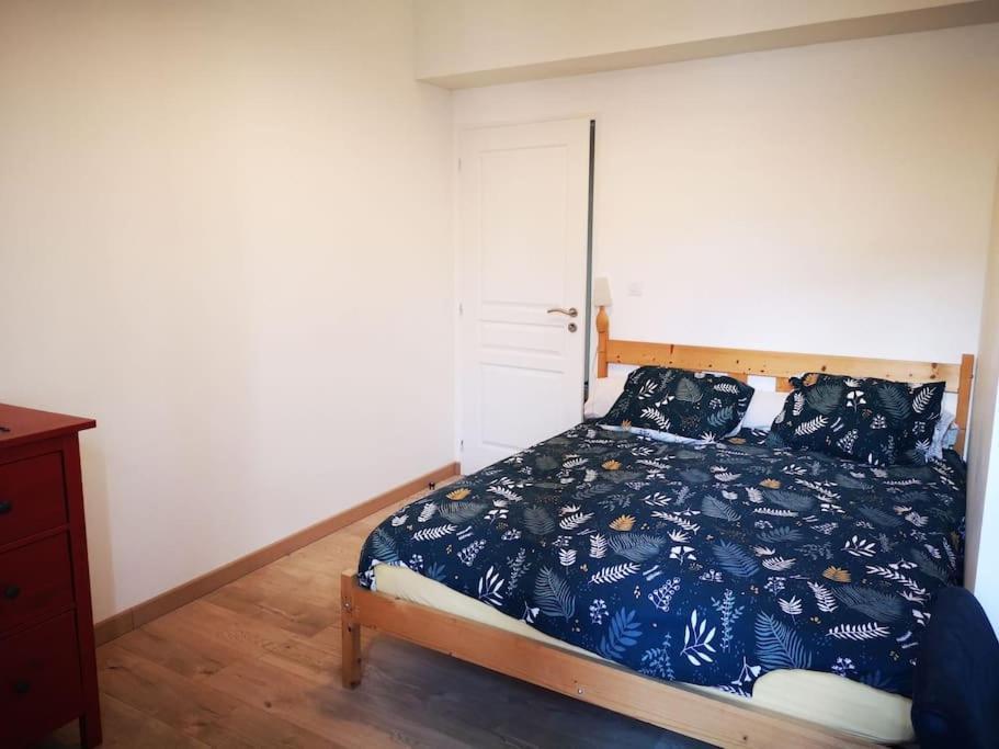 Maison De Ville Pres Du Port Bourg-sur-Gironde Eksteriør billede